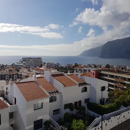 Bahia De Santiago * Пуэрто-де-Сантьяго